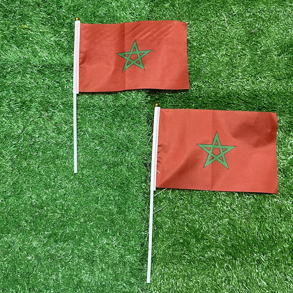 (DRAGONNIER) Drapeau marocain à agiter à la main 21*14cm en polyester avec mât en plastique pour act