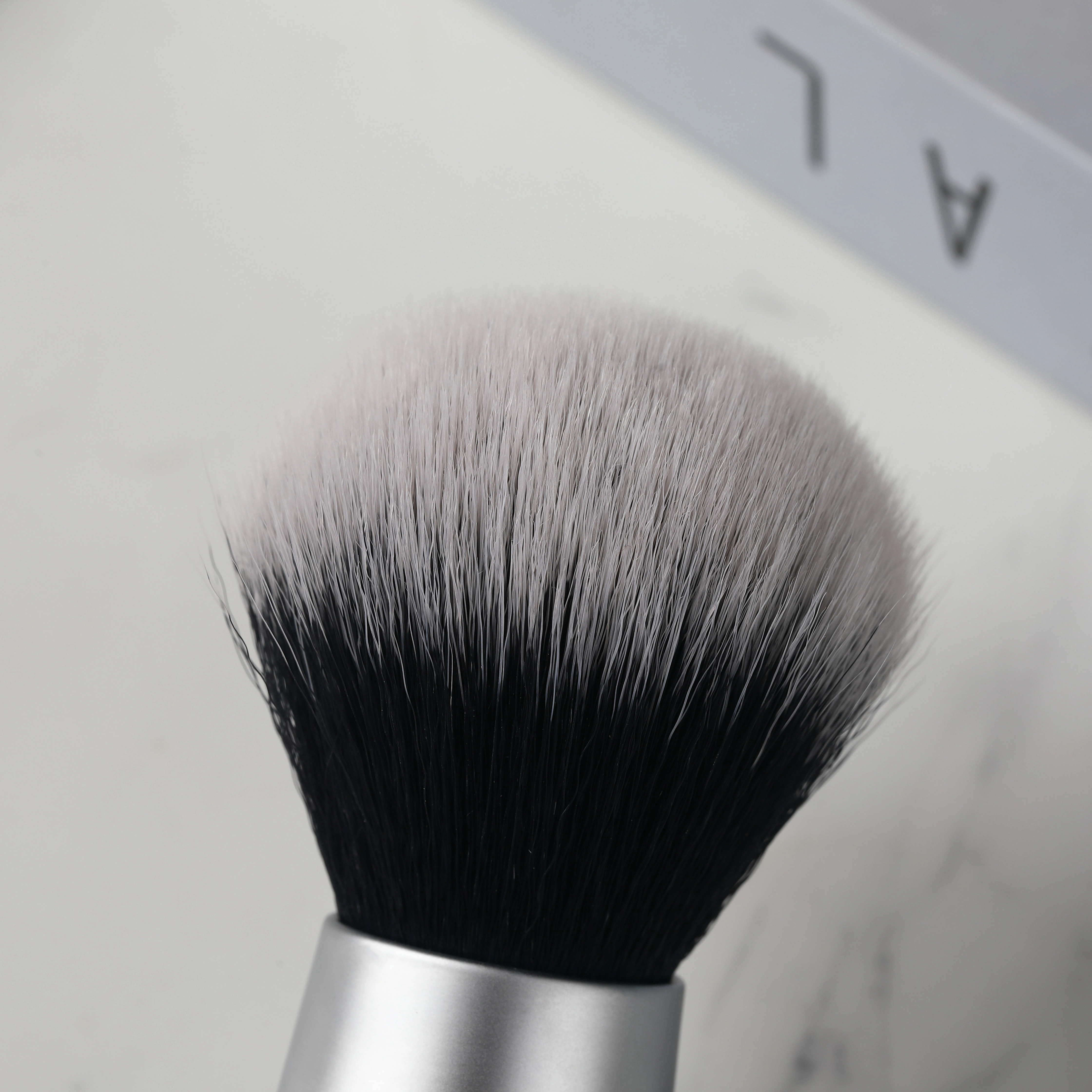 YAQI – brosse de rasage pour hommes, poils synthétiques, poignée en métal lourd, pour smoking, nœud