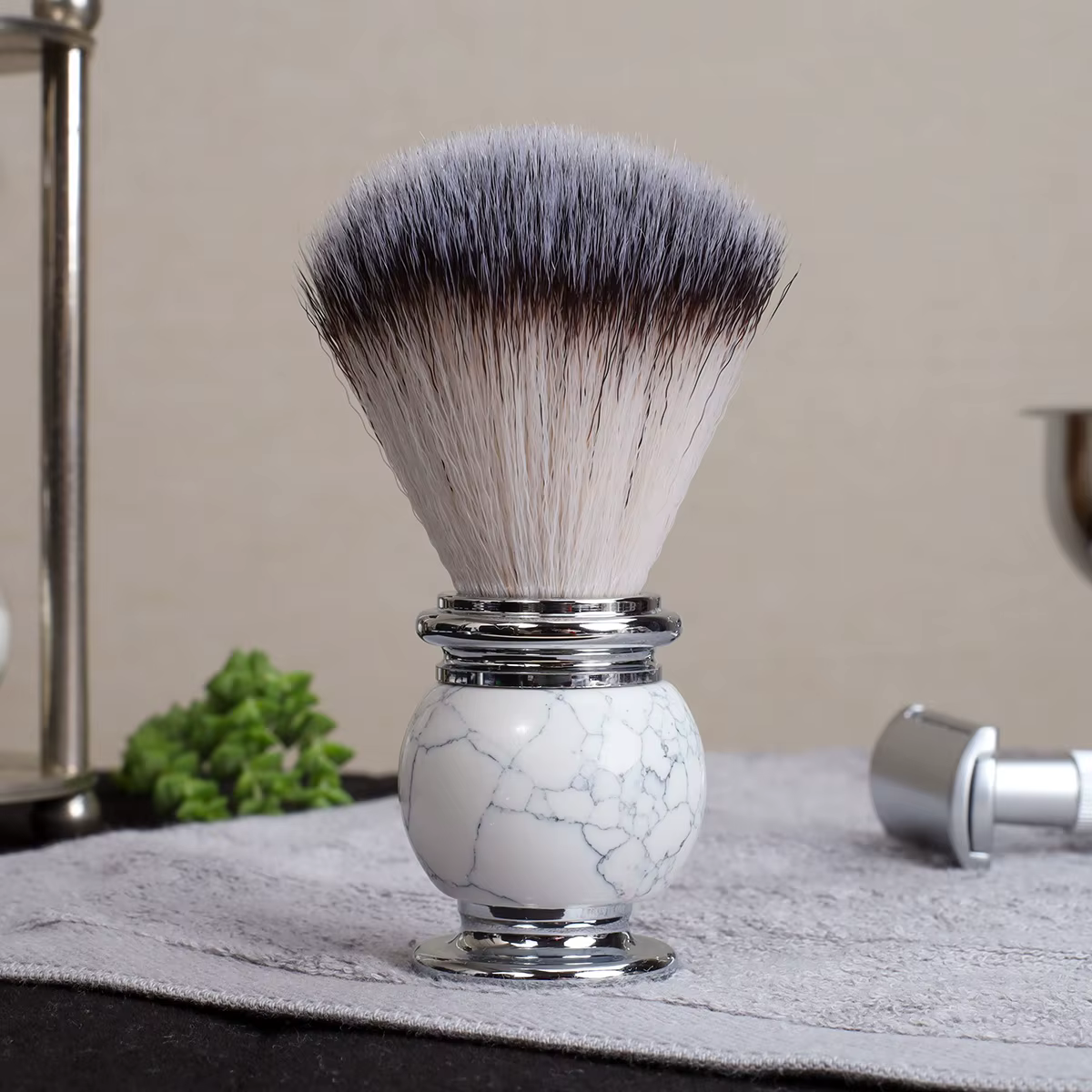 IRAZOR – brosse de rasage pour hommes, avec manche en pierre naturelle, pour barbe lisse et poils du