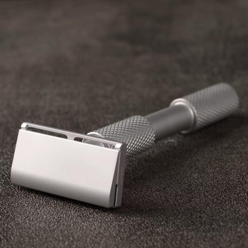 Rasoir de sécurité YAQI Aileron GEM Blade - Rasoir de rasage traditionnel avec 3 lames pour une coup