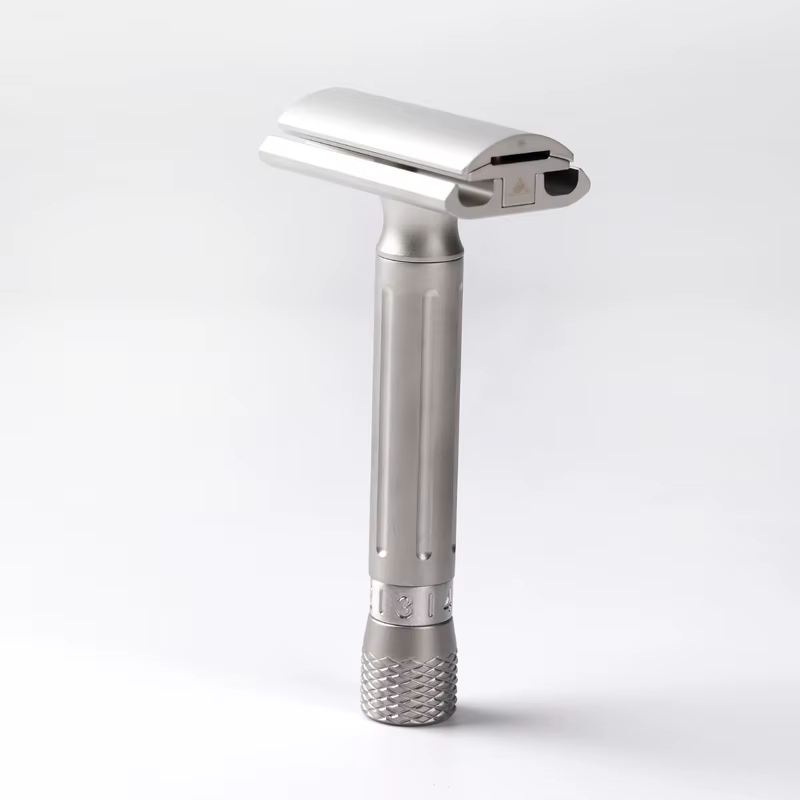 Rasoir de sécurité réglable en acier inoxydable de couleur mate Yaqi Avanti