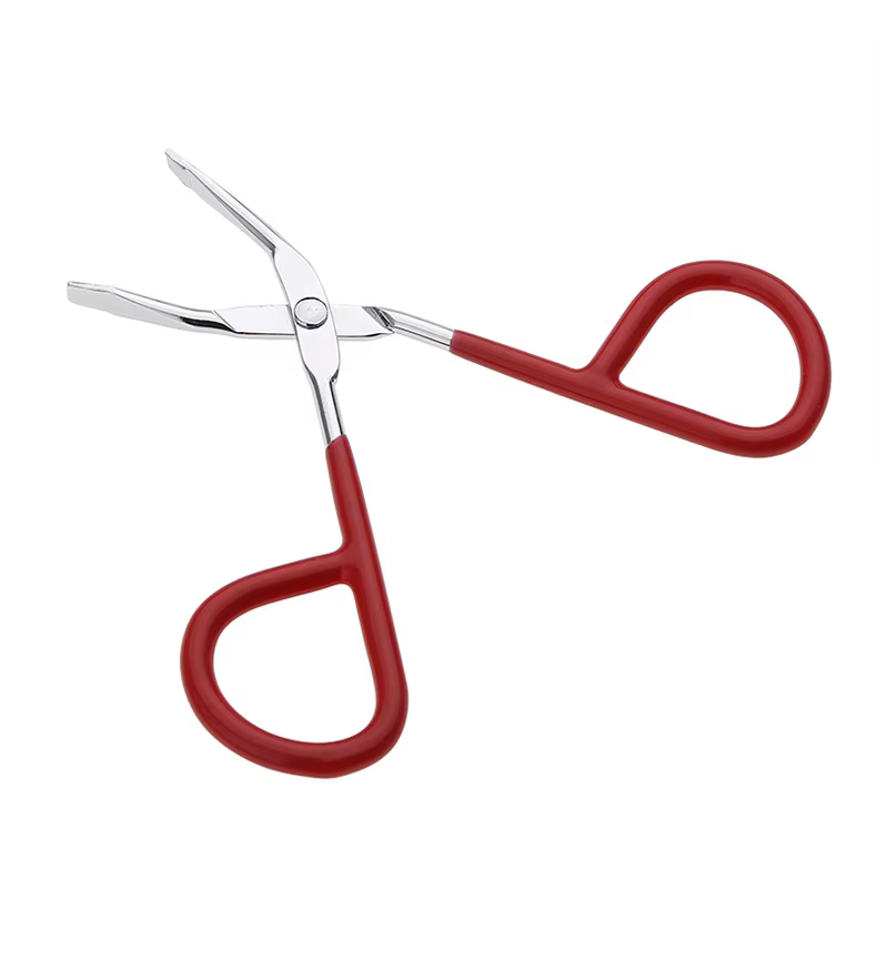 Pince à épiler à tête inclinée ; ciseaux à épiler les sourcils