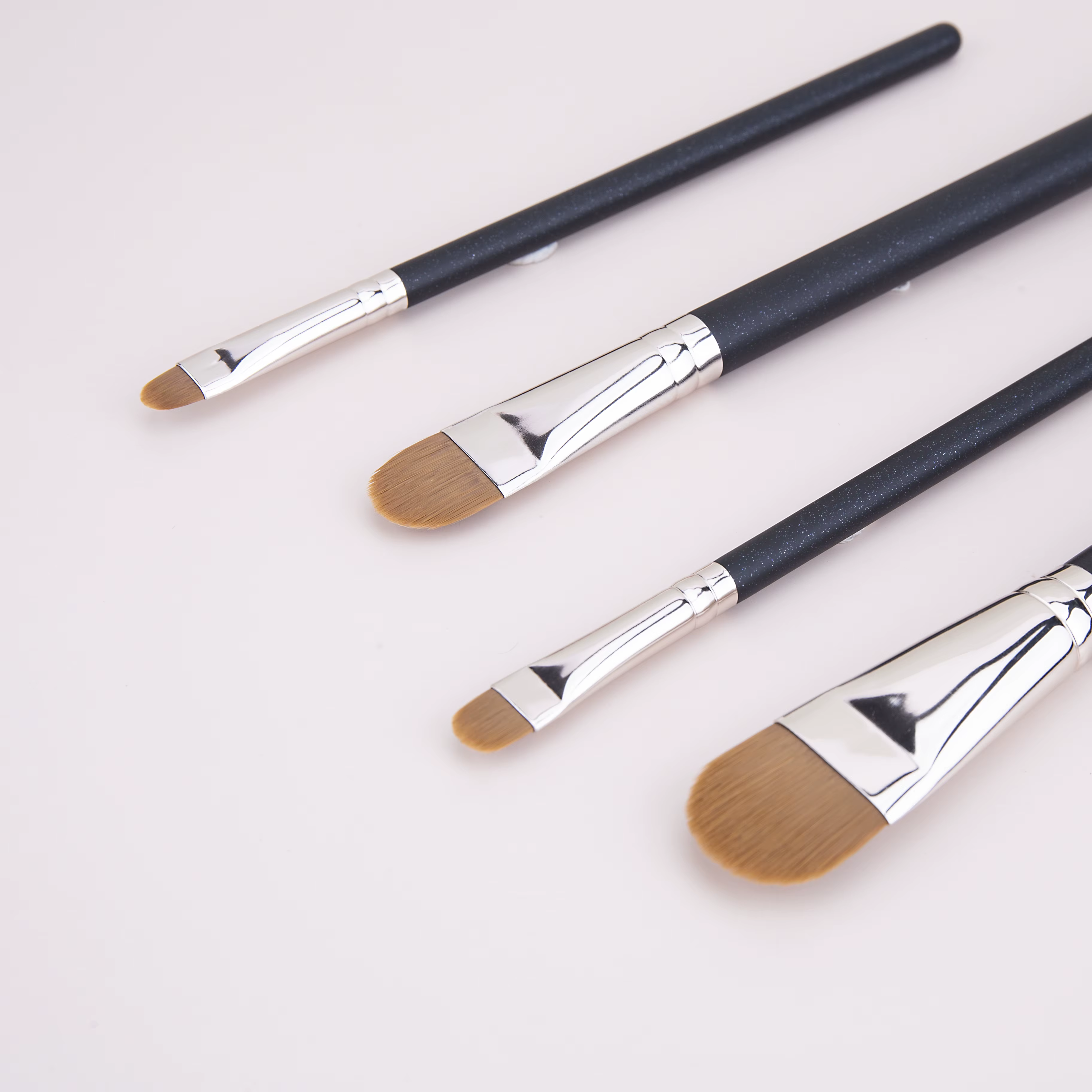 Pinceau de maquillage pour fond de teint Ultra-fin, rond et plat amélioré, outil de maquillage profe