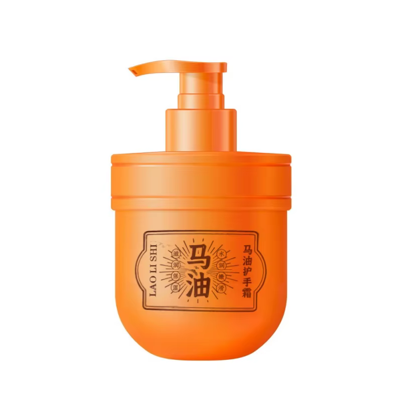 Crème pour les mains à l'huile de cheval, texture légère et crémeuse, facile à appliquer et à absorb