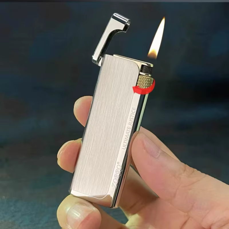 Zorro 688 métal alliage de Zinc Ultra-mince meulage fin côté Skateboard pur cuivre Butane briquet à gaz accessoires pour fumer Gadget