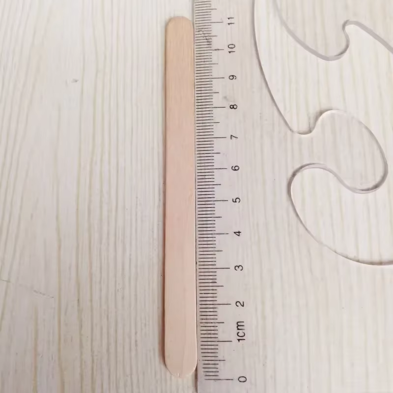 Abaisse-langue jetable en bois