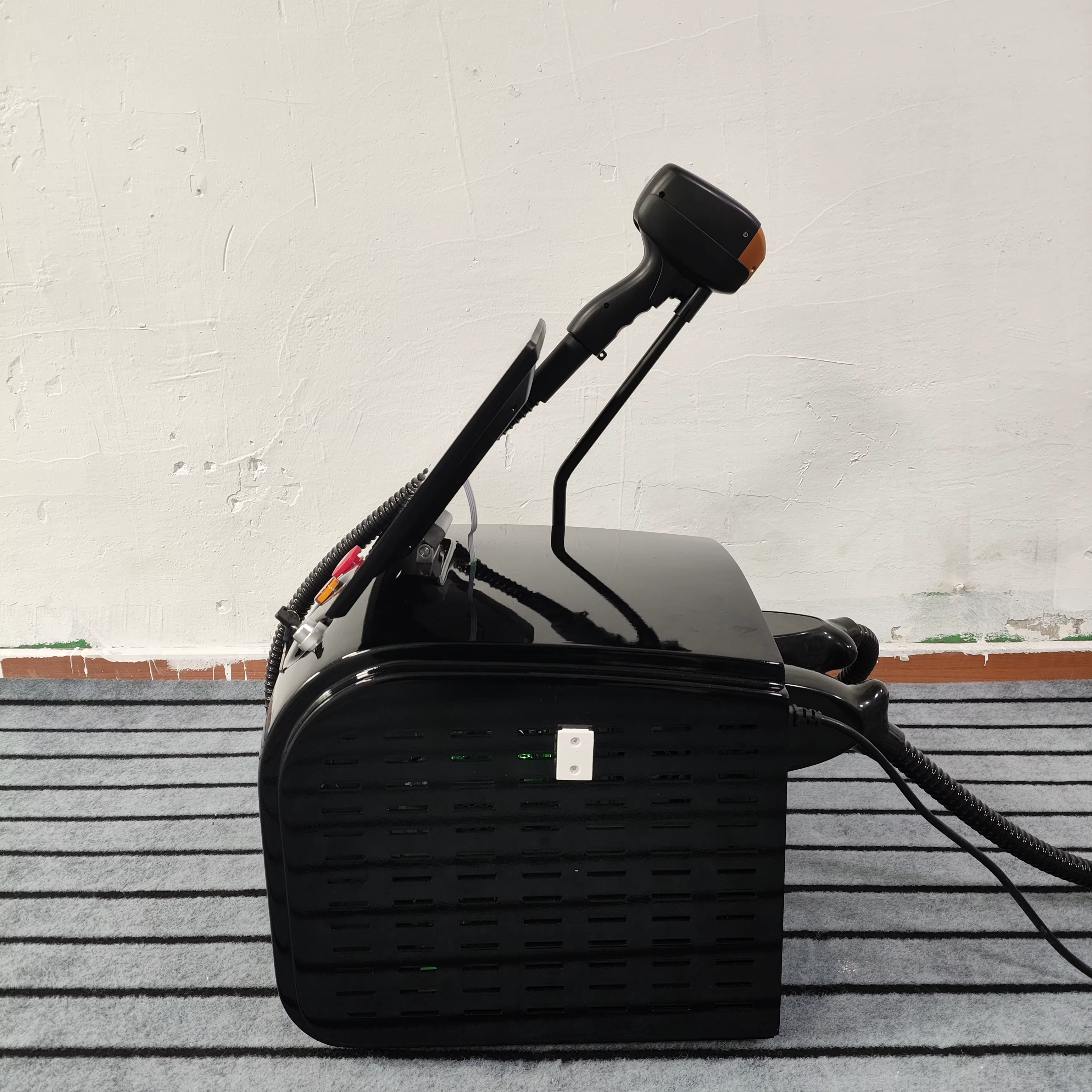 Nouvelle Machine d'Épilation Laser Diode Soprano Ice Titanium 4000W 2026