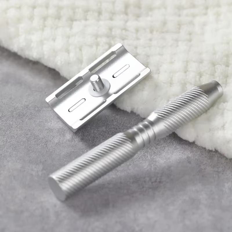 YAQI – rasoir de sécurité professionnel Tachi / Ghost (Version en aluminium) et SE Katana /Globe Trotter