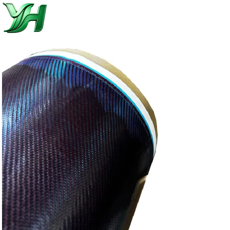 Tissu préimprégné en fibre de carbone 3K 200 g/m² à armure sergé 2x2, matrice en résine époxy haute résistance pour l'aérospatiale, l'automobile et le sport