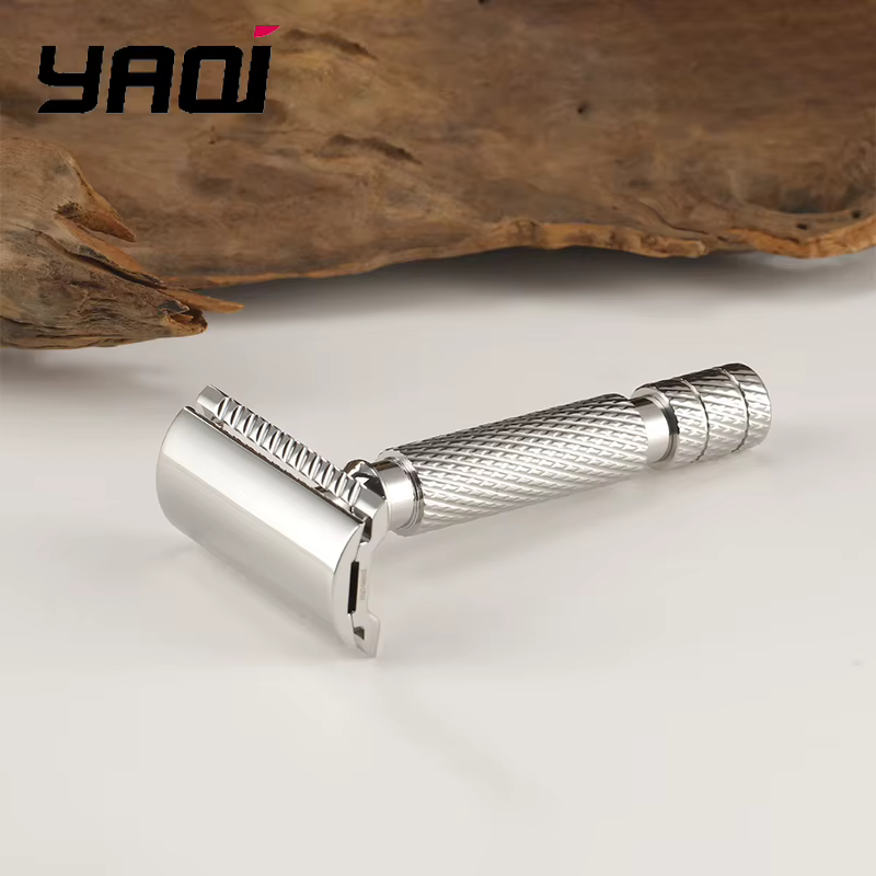 Rasoir de sécurité Yaqi 2026 PILOT en acier inoxydable - Lame de 0,95 mm, longueur de manche de 84 mm, diamètre de 12 mm pour une expérience de rasage en douceur