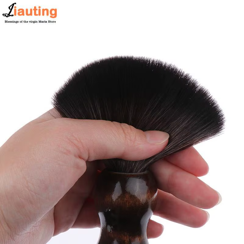 Brosse de rasage avec manche en bois pour hommes