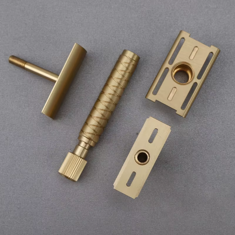 Nouveauté 2026 ! Rasoir de sécurité Yaqi Brass V2 100% laiton, réglable, longueur 90 mm, diamètre 12 mm - la version finale