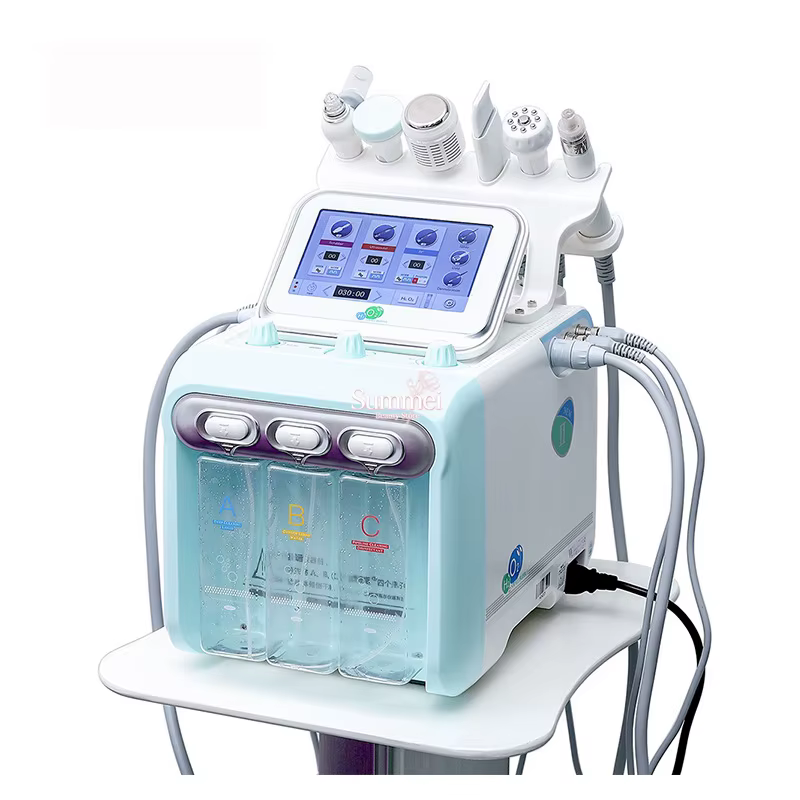 Appareil de nettoyage du visage par hydrodermabrasion