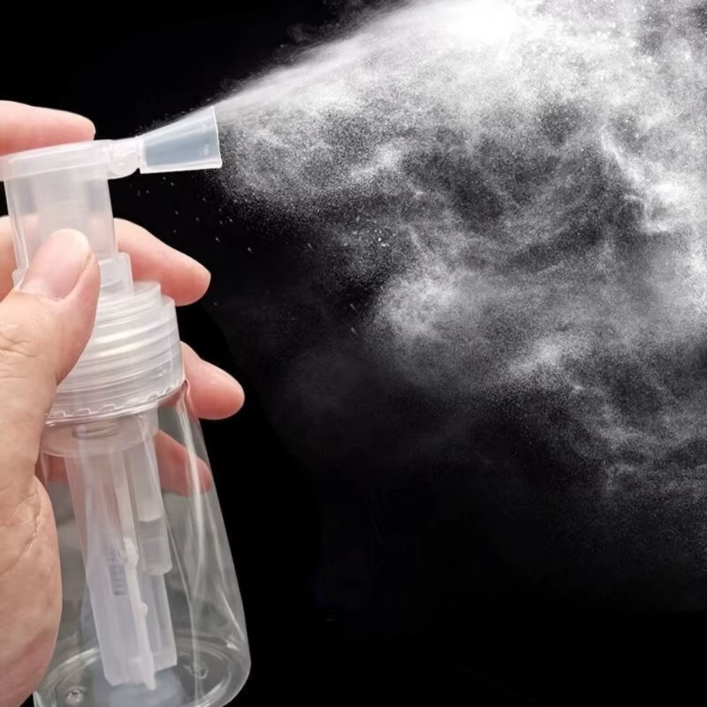 Flacon pulvérisateur de poudre pour shampoing sec
