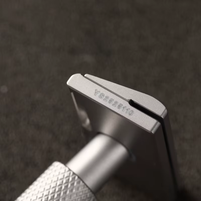 Rasoir de sécurité traditionnel YAQI Aileron GEM Blade 2026 avec 3 plaques pour un rasage lisse et confortable