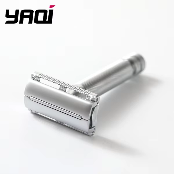 Rasoir de sécurité Yaqi Monarch couleur chrome mat