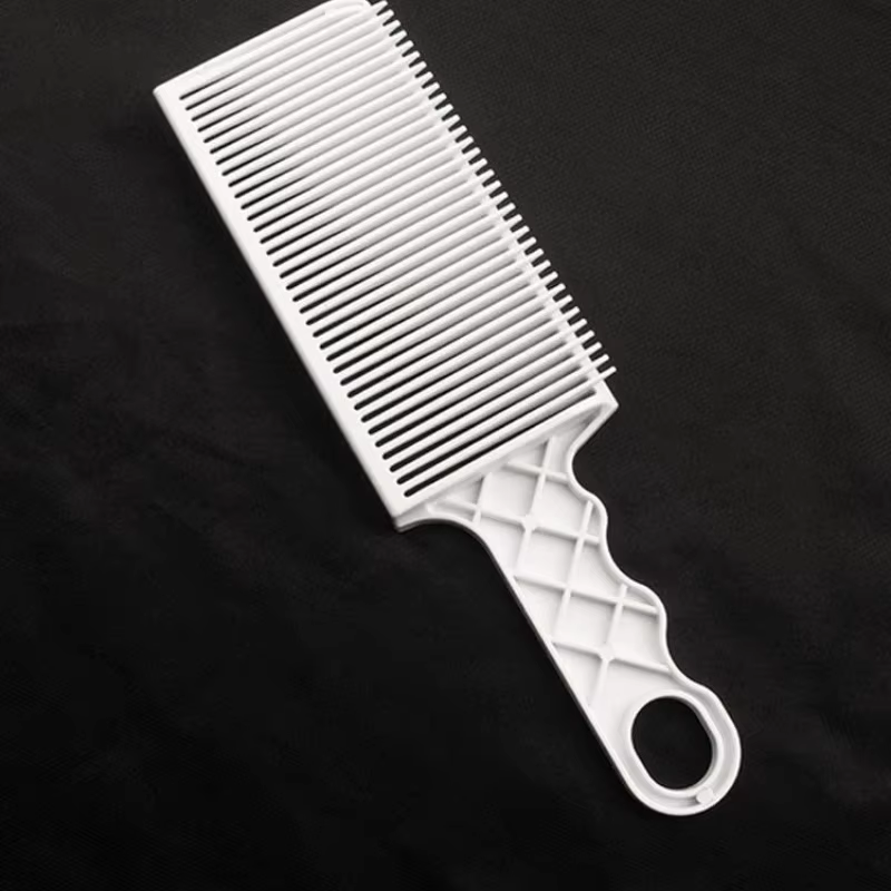 Peigne de coupe de cheveux à dessus plat pour hommes