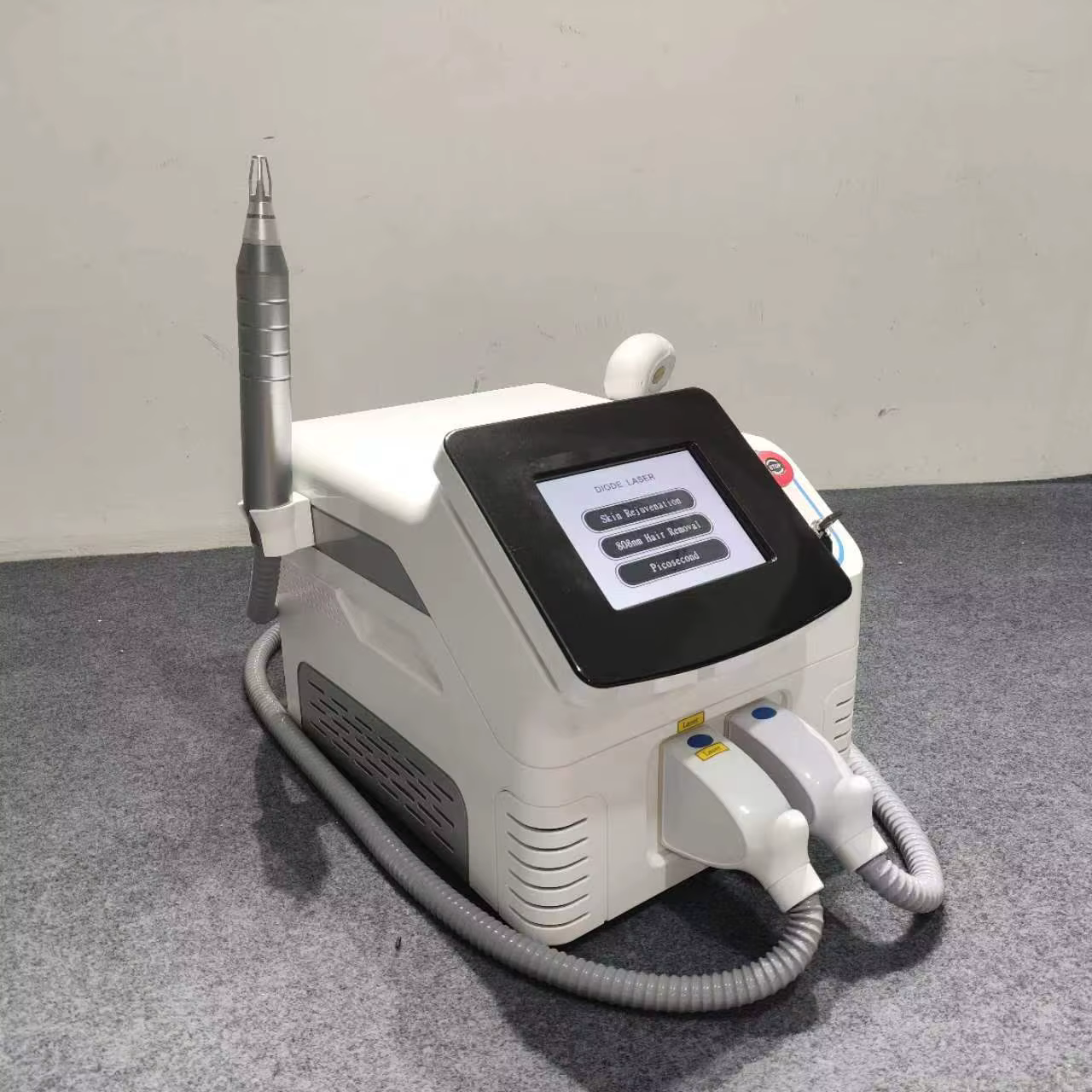 Nouvelle machine 2-en-1 2026 au prix d'usine : Épilation laser diode 808nm et élimination des pigments