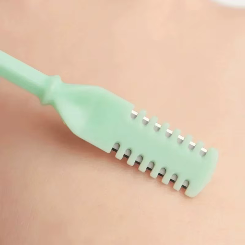 Kit de tondeuse manuelle pour poils de nez