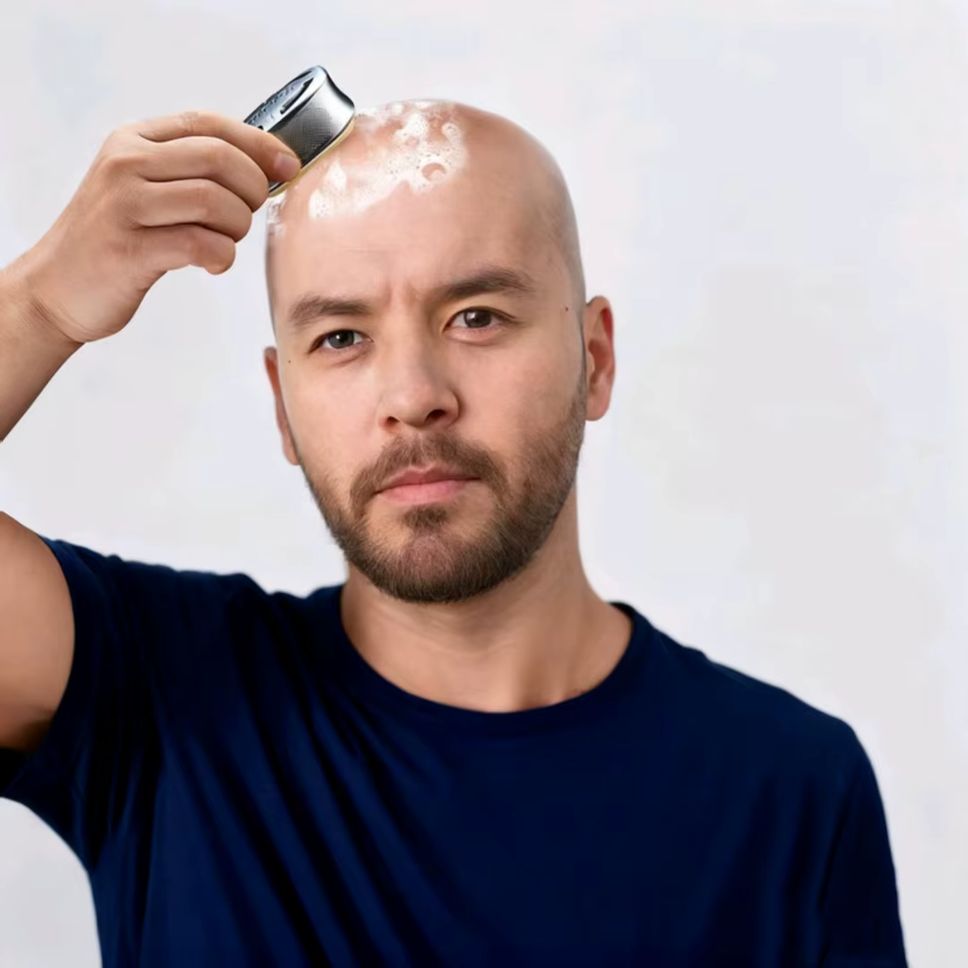 Outil de rasage manuel pour tête chauve