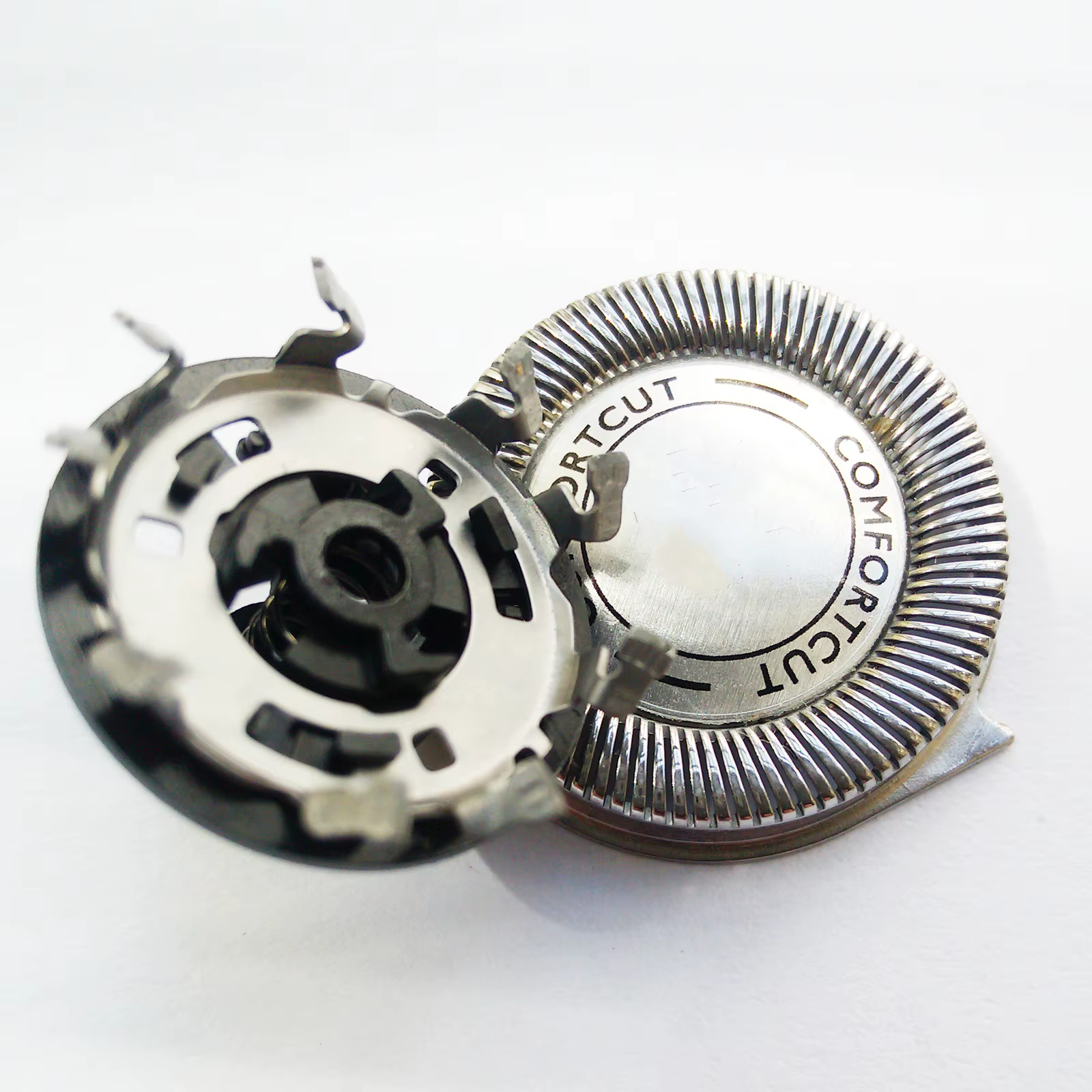 YS521 XA525 YS522 YS524 YS534 RQ32 RQ310 RQ11 RQ1150 RQ1180 RQ350 RQ360 RQ370 3 pièces têtes de rasage pour rasoir
