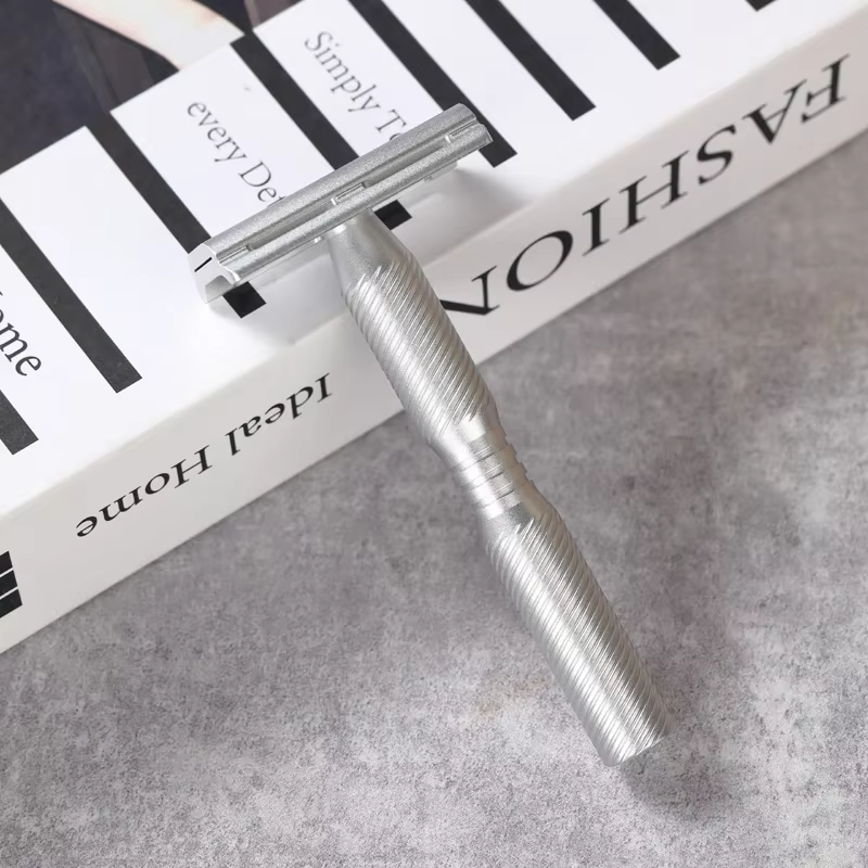 YAQI – rasoir de sécurité professionnel Tachi / Ghost (Version en aluminium) et SE Katana /Globe Trotter