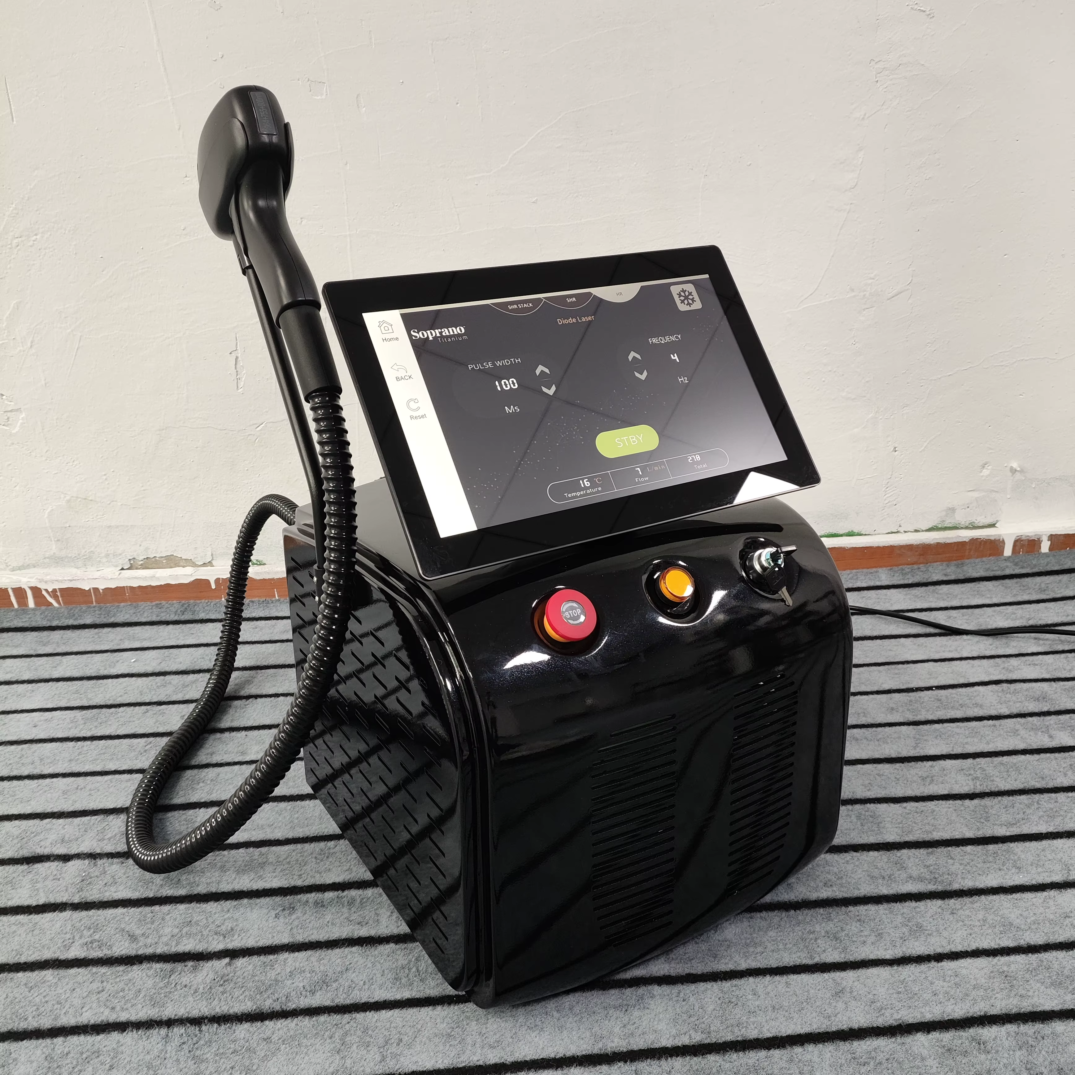 Nouvelle Machine d'Épilation Laser Diode Soprano Ice Titanium 4000W 2026