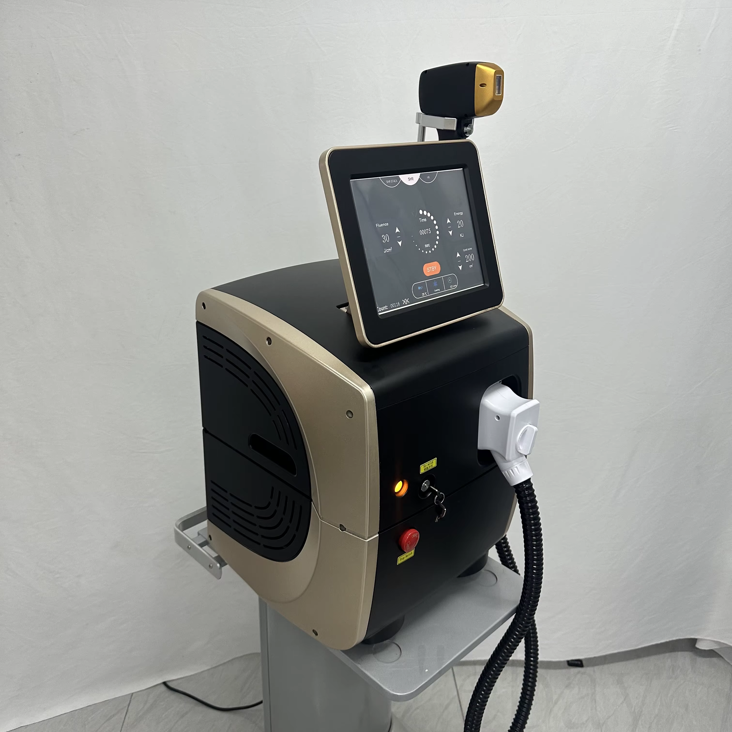 Épilateur laser diode professionnel puissant 5000W Alexandrite Ice Platinum